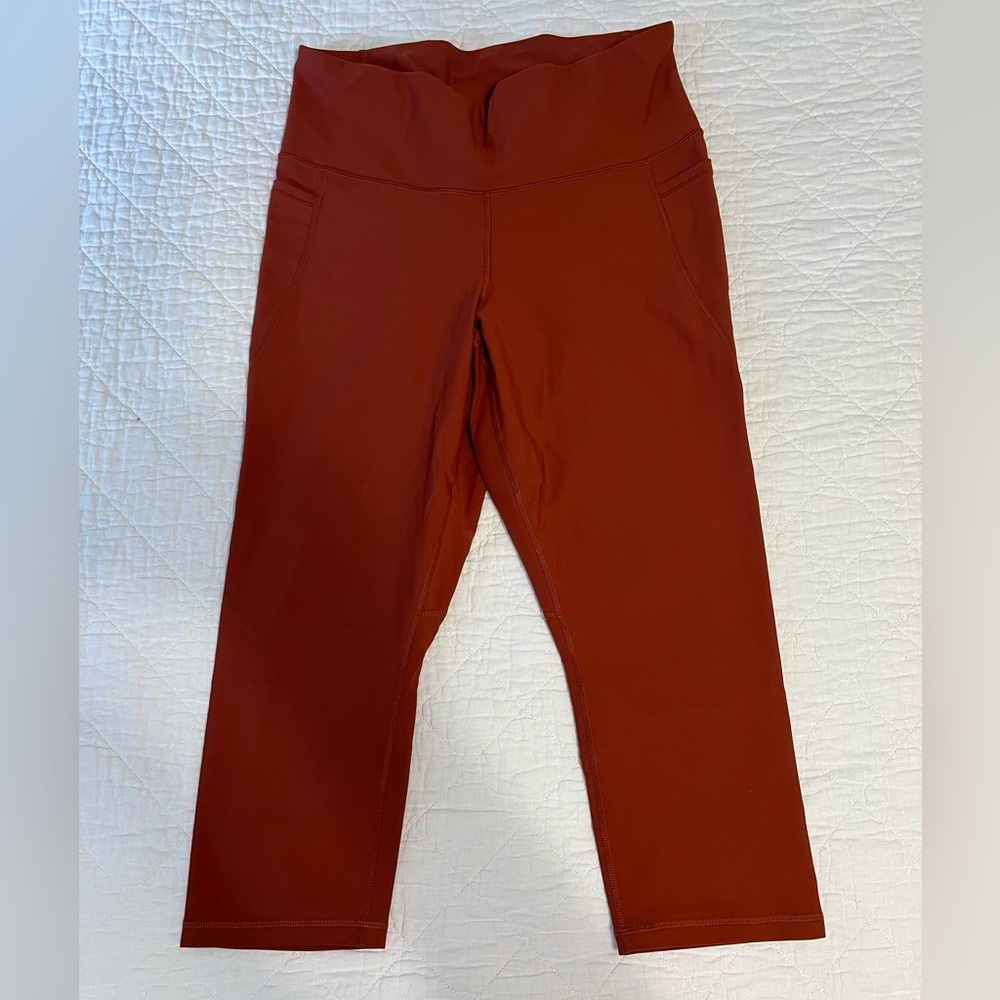 Old Navy Powersoft High-Rise Go Dry Leggings. Women’s XL.